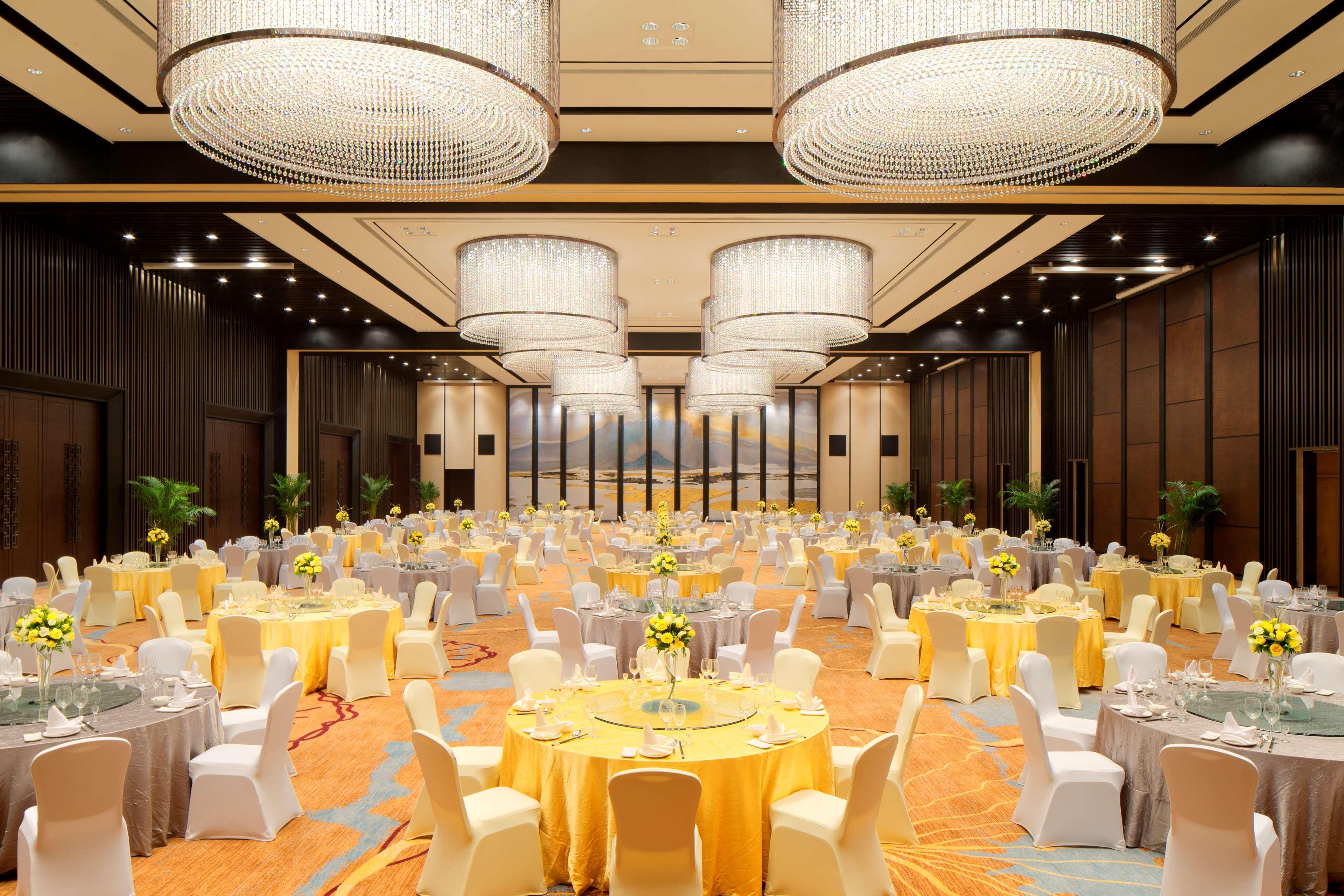 Chongqing Ronghui Grand Hotel Eksteriør billede