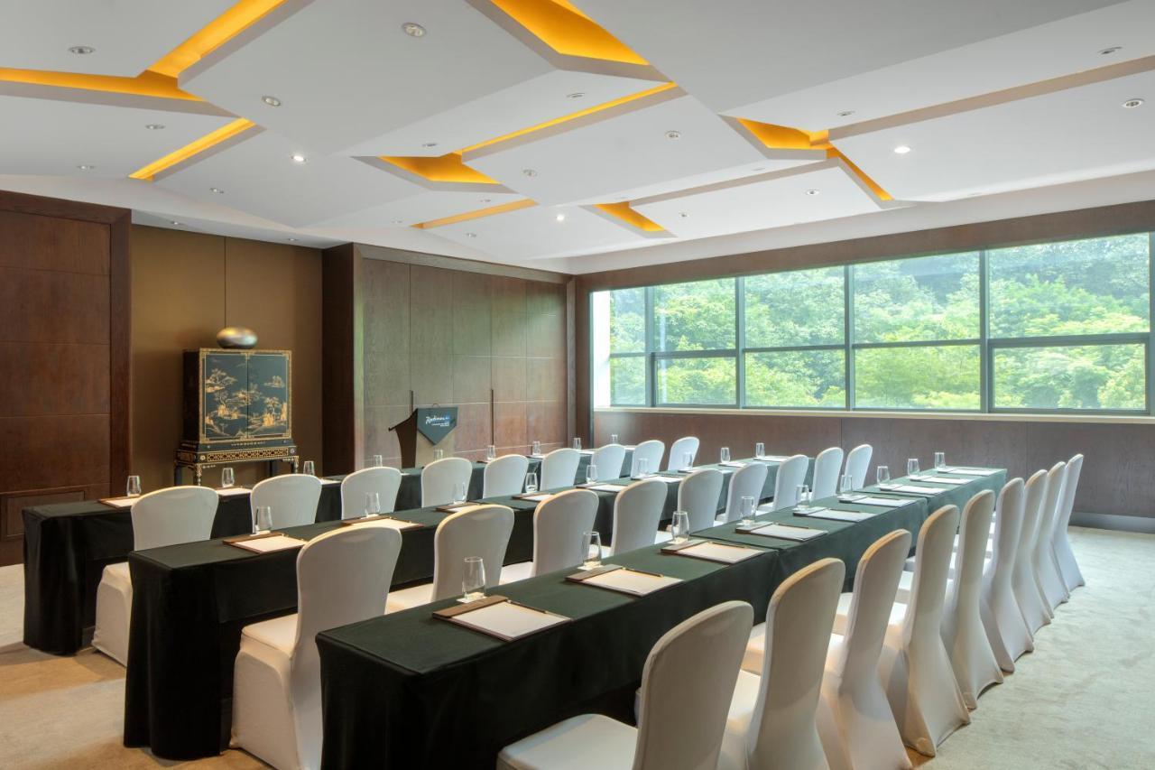 Chongqing Ronghui Grand Hotel Eksteriør billede